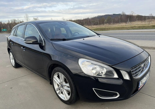 Volvo V60 cena 41000 przebieg: 242000, rok produkcji 2013 z Kłodzko małe 667